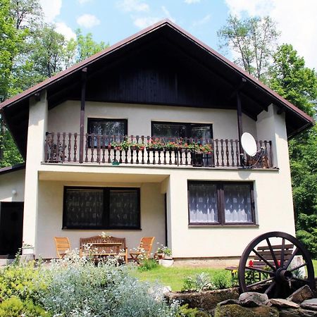 Spacious House At The Gate Of Giant Mountains Vichova nad Jizerou Exterior photo