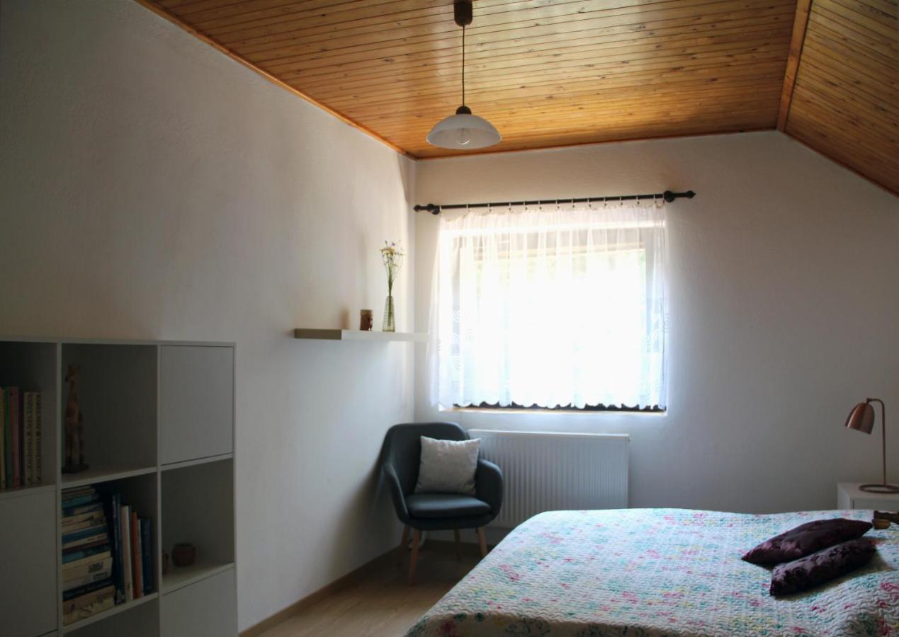 Spacious House At The Gate Of Giant Mountains Vichova nad Jizerou Exterior photo